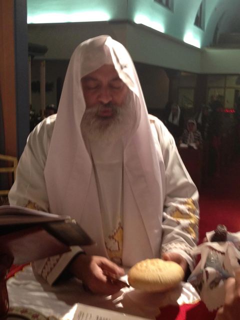 Early Liturgy at the Archangel Greek Orthodox Church, photo 4 of 37