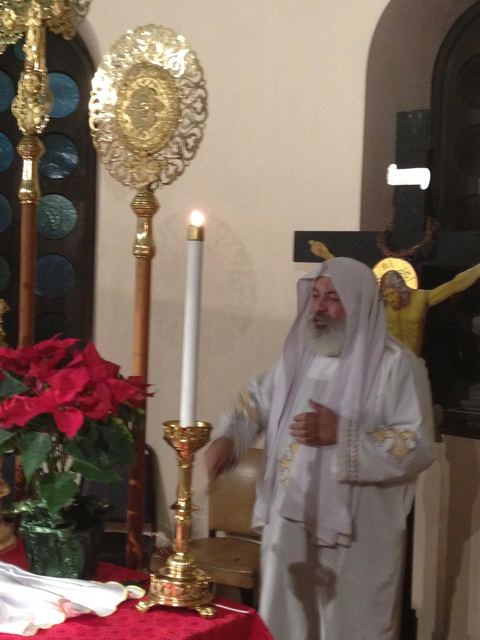 Early Liturgy at the Archangel Greek Orthodox Church, photo 8 of 37