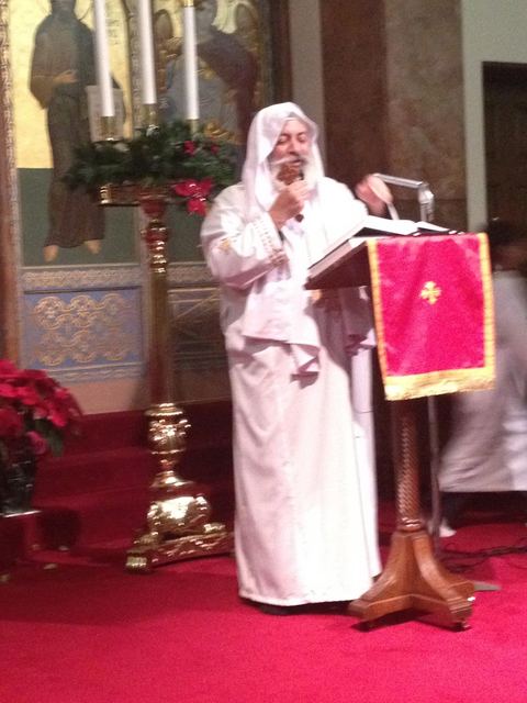 Early Liturgy at the Archangel Greek Orthodox Church, photo 9 of 37