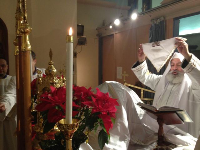 Early Liturgy at the Archangel Greek Orthodox Church, photo 17 of 37