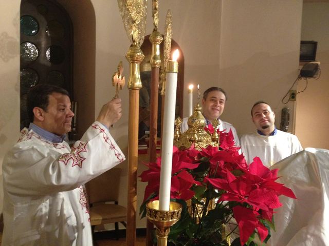 Early Liturgy at the Archangel Greek Orthodox Church, photo 20 of 37