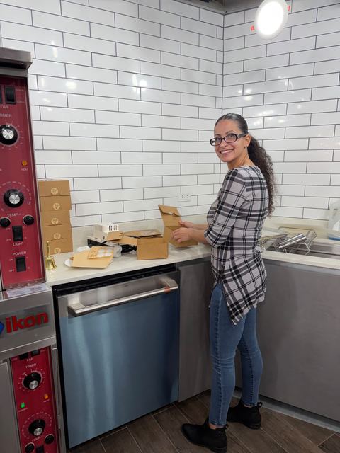 Cookies for a Cause + Nefertiti’s Brew, photo 14 of 17